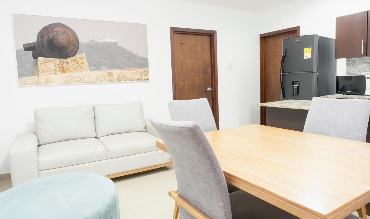 Apartamento En Bocagrande - Edificio Minarete Appartement Cartagena Buitenkant foto