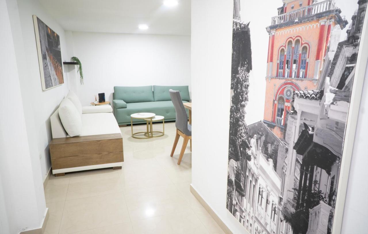 Apartamento En Bocagrande - Edificio Minarete Appartement Cartagena Buitenkant foto