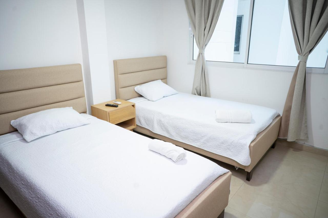 Apartamento En Bocagrande - Edificio Minarete Appartement Cartagena Buitenkant foto