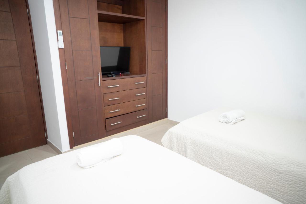 Apartamento En Bocagrande - Edificio Minarete Appartement Cartagena Buitenkant foto