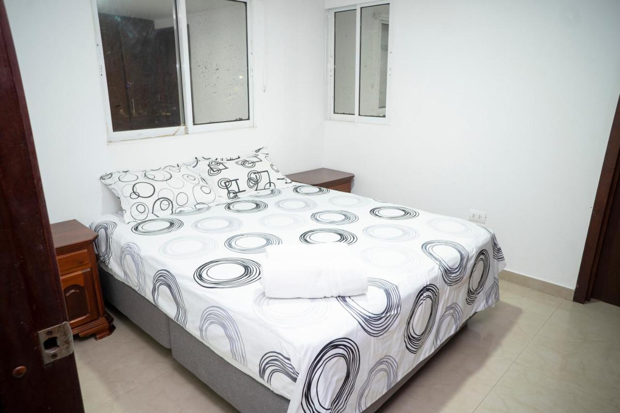 Apartamento En Bocagrande - Edificio Minarete Appartement Cartagena Buitenkant foto