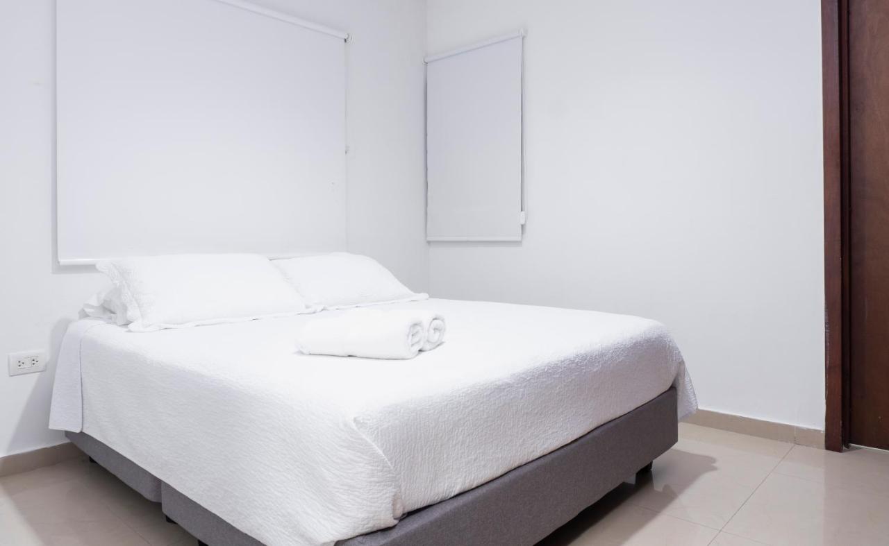Apartamento En Bocagrande - Edificio Minarete Appartement Cartagena Buitenkant foto